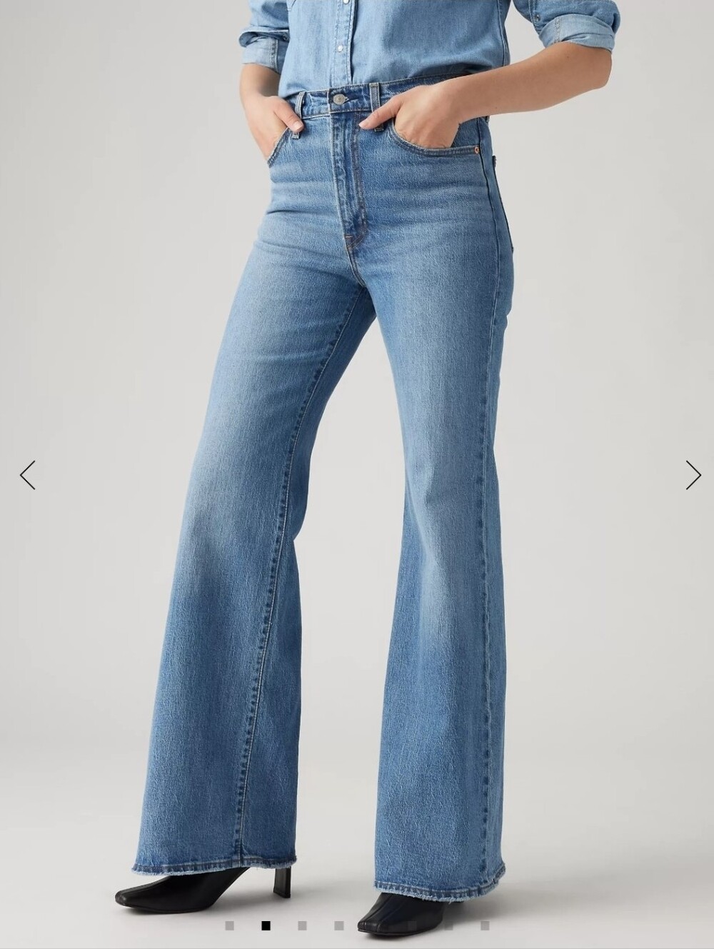 Levi's Ribcage Bell High-Rise Wide Leg Women Jeans - Light/Medium Wash Size 29